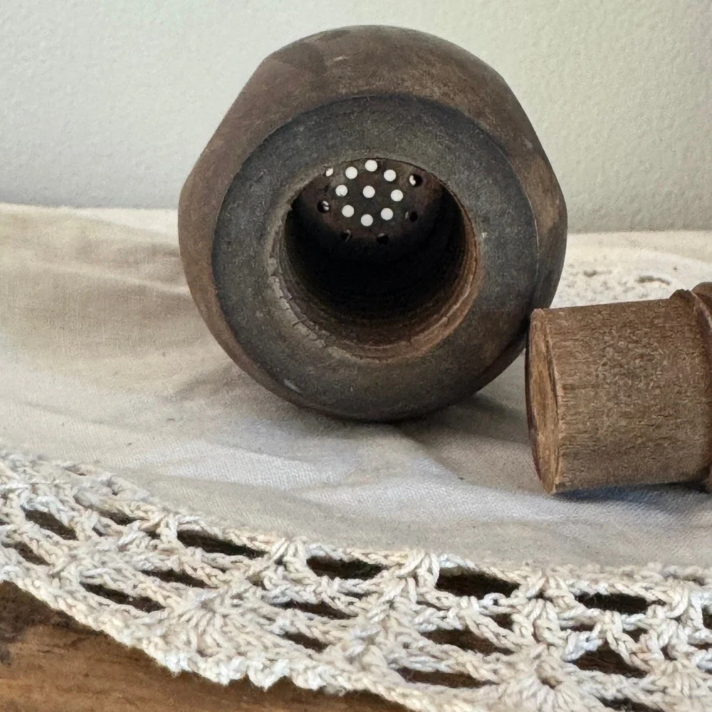 Vintage Primitive Wooden Garlic Press Screw Down Handheld Mincer 3.75